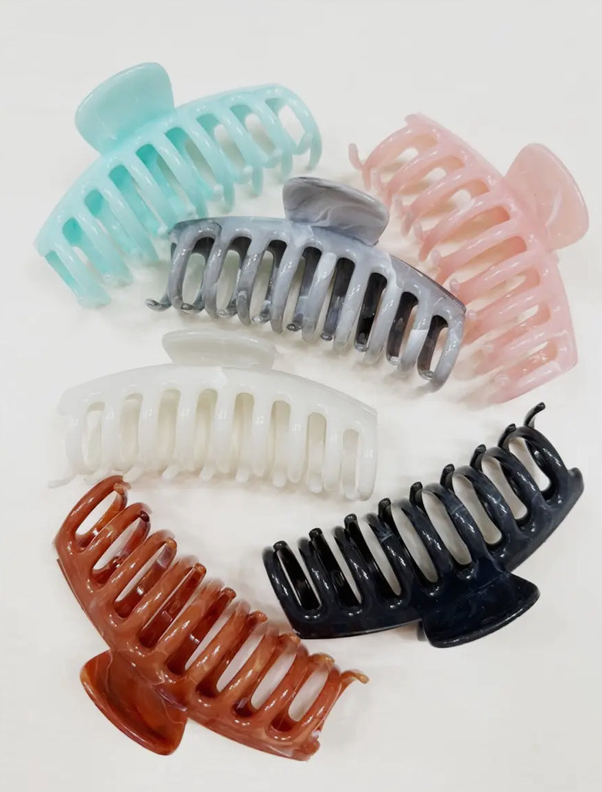 Marble Round Hair Claw