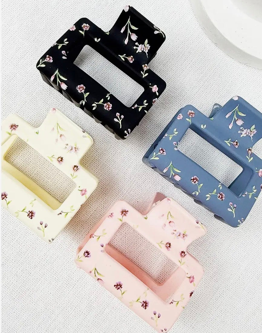 Matte Floral Pattern